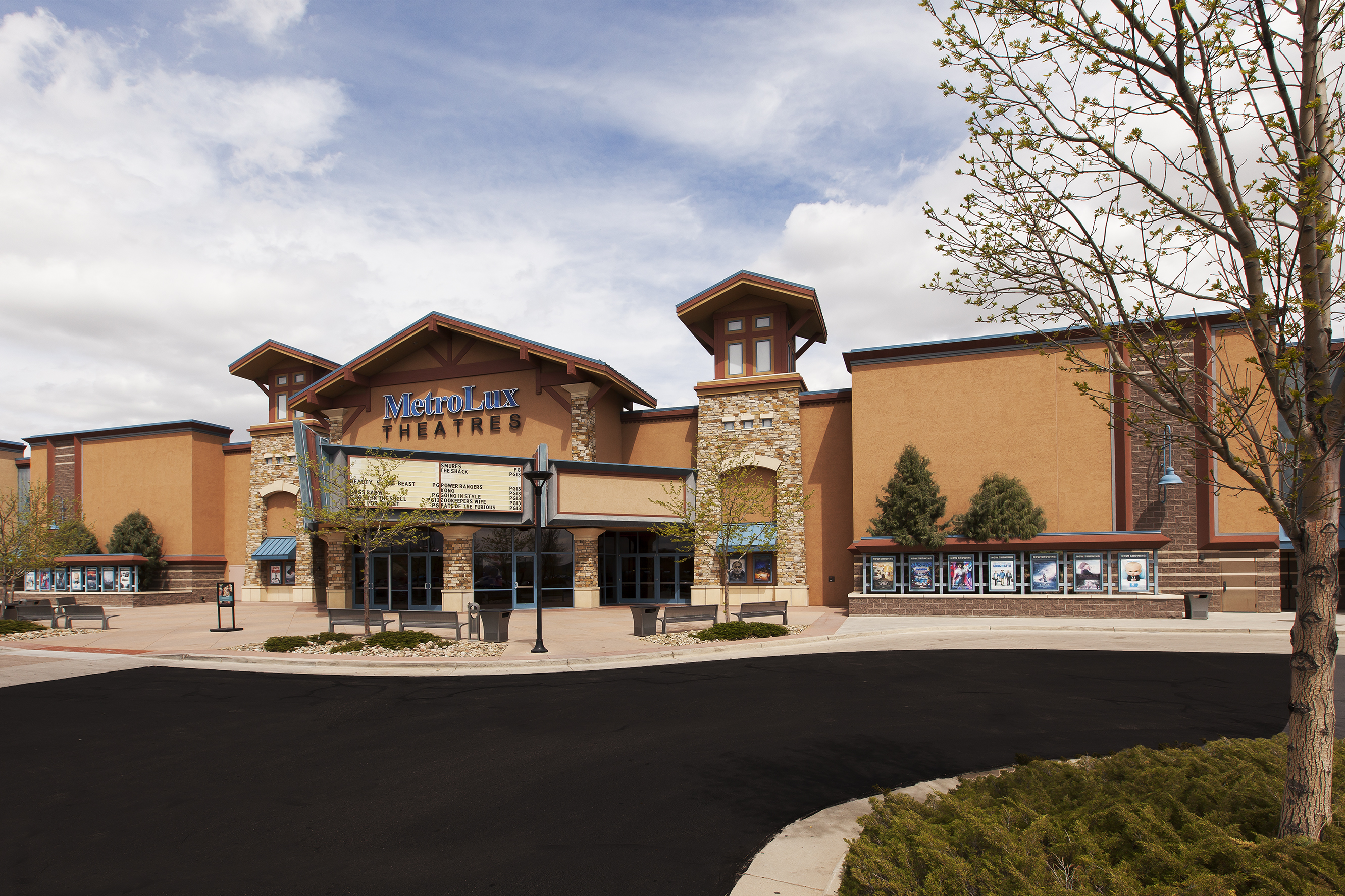 Metrolux 14 Movie Theater